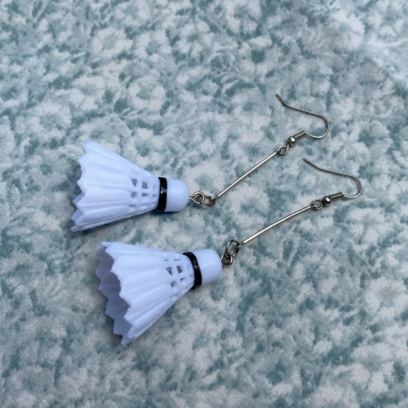 ‼️BOGO SALE‼️ Unique Badminton Birdie Dangly Earrings - Picture 3 of 4